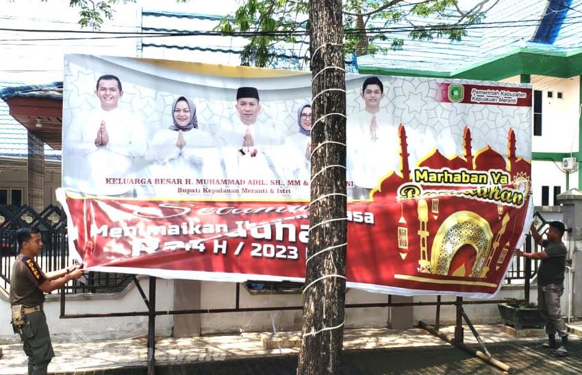 Terungkap, Selama Ini Baliho Bupati Meranti Tanpa Didampingi Foto Wakil Bupati