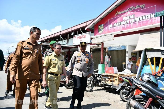 Sidak Pasar, Bakri Siddiq Pastikan Harga Bahan Pokok Stabil