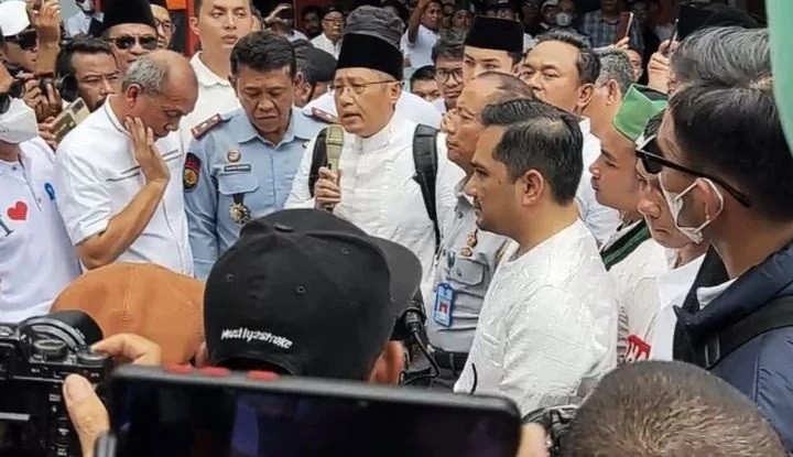 Jawaban Anas Urbaningrum Soal Janji Gantung di Monas
