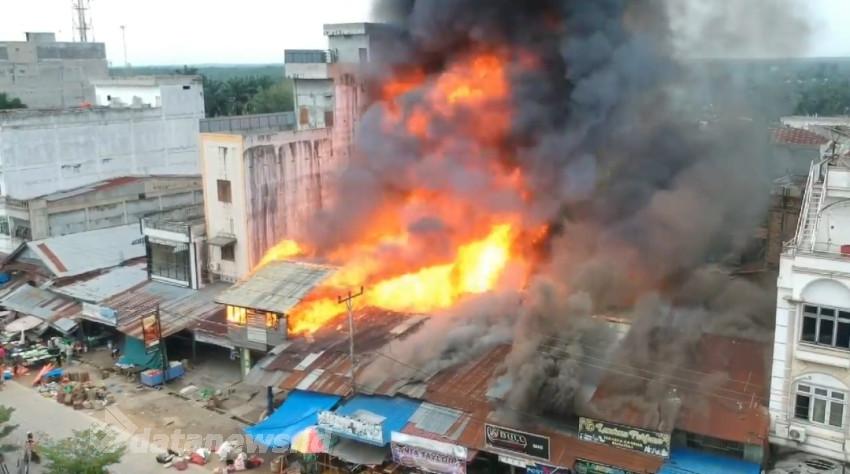 Pajak Lama Bagan Batu Terbakar Lagi