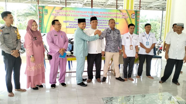 3 Calon Penghulu Harapan Makmur Selatan Cabut Nomor Urut Serta Penyampian Visi-Misi