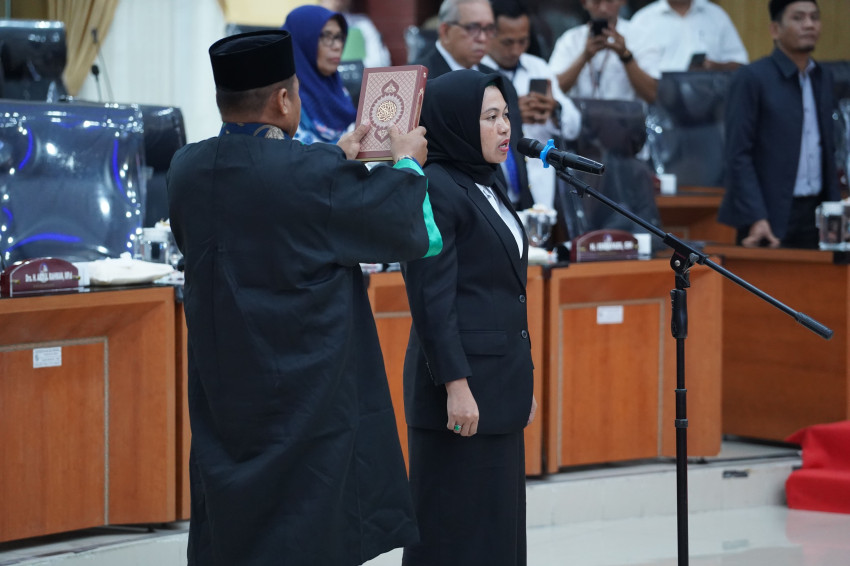 Alfi Syarah Dilantik Menjadi Anggota DPRD Deli Serdang
