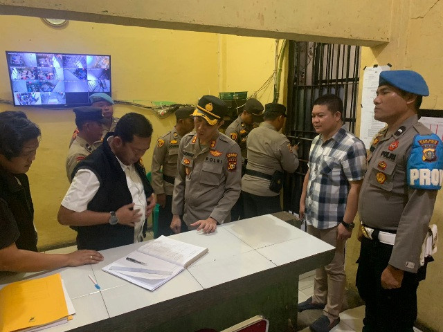 Dirreskrimum Polda Riau Pimpin Apel Siaga dan Pengecekan Mako Polres Rohil