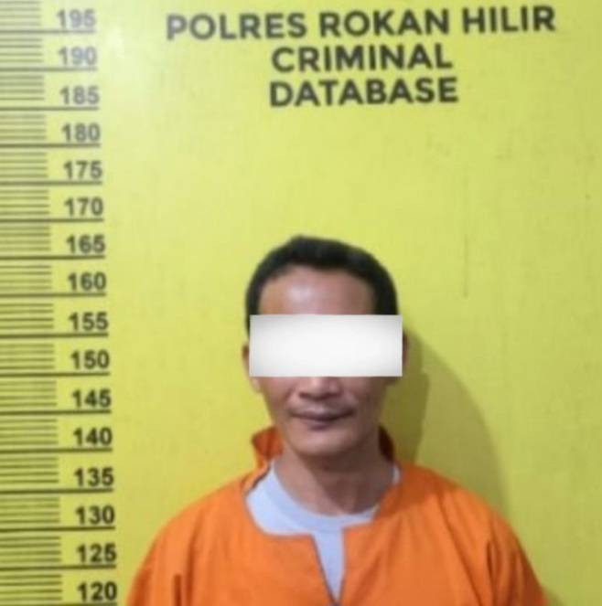 Sat Res Narkoba Polres Rokan Hilir Tangkap Pemakai Sabu di Dalam Rumah