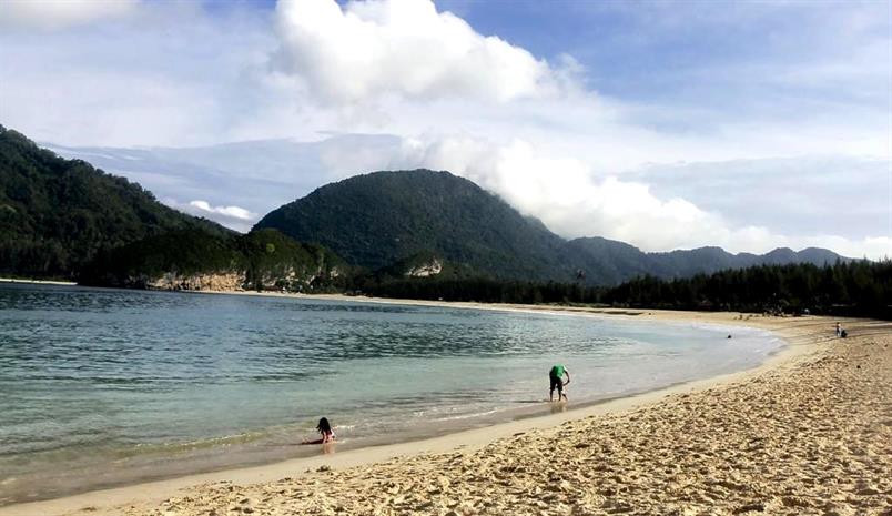 Dahsyatnya Tsunami Aceh