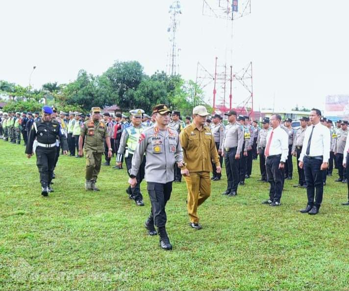 Asisten Pemerintahan dan Kesejahteraan Menghadiri Apel Operasi Zebra Toba 2023
