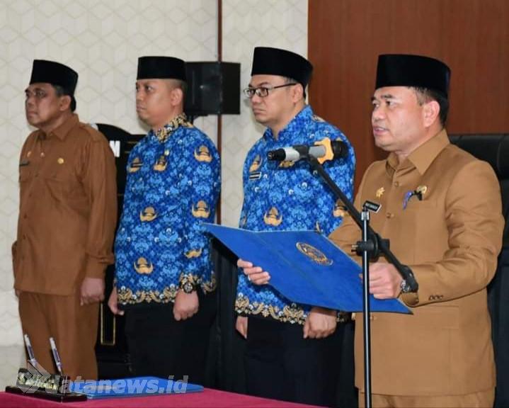 Sekda Lantik 3 Kepala Puskesmas dan 1 Kasubbag TU