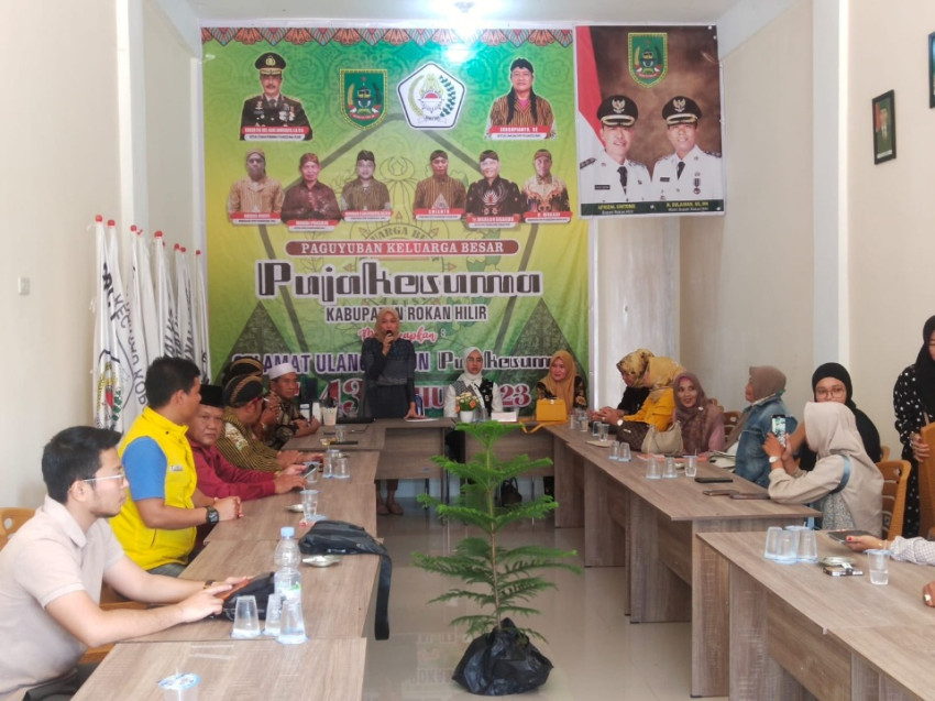 Maharani dan Cindy Rahmadani, Kunjungi Sekretariat DPD Pujakesuma di Rohil