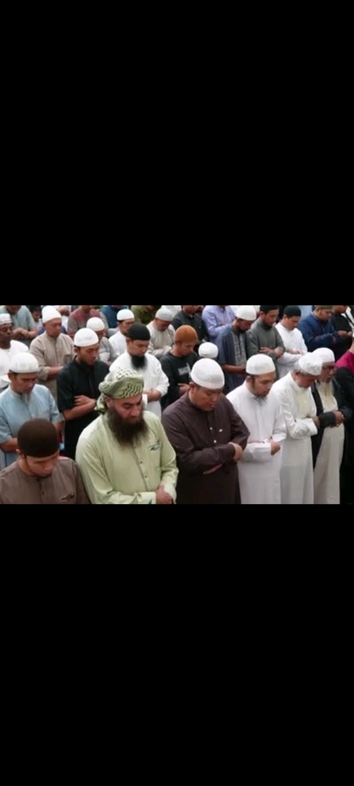 Hukum Shalat Tarawih dan Berapakah Jumlah Rakaatnya ?