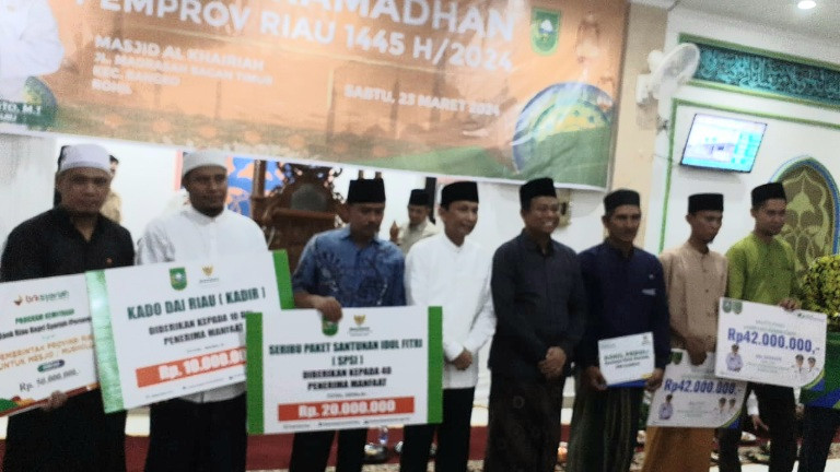 Pj Sekda Provinsi Riau Berbuka Puasa dan Safari Ramadhan 1445H di Bagansiapiapi-Rohil