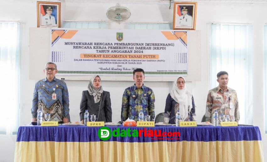 Bupati Rohil Buka Musrenbang Kecamatan Tanah Putih Sekaligus Pimpin Musyawarah