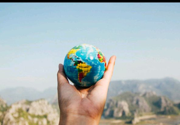 Bagaimana Menyikapi Dunia