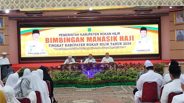 Tutup Bimbingan Manasik Haji Tingkat Kabupaten, Sekda Rohil Ingatkan Jamaah Jaga Kesehatan