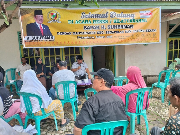 Reses H Suherman di Labuhbaru Timur, Warga Keluhkan Sistem Zonasi Sekolah