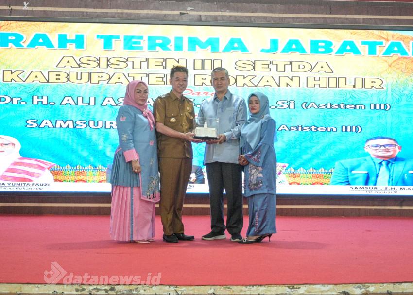 Bupati Rohil Hadiri Acara Perpisahan Sekaligus Pengantar Tugas Ali Asfar
