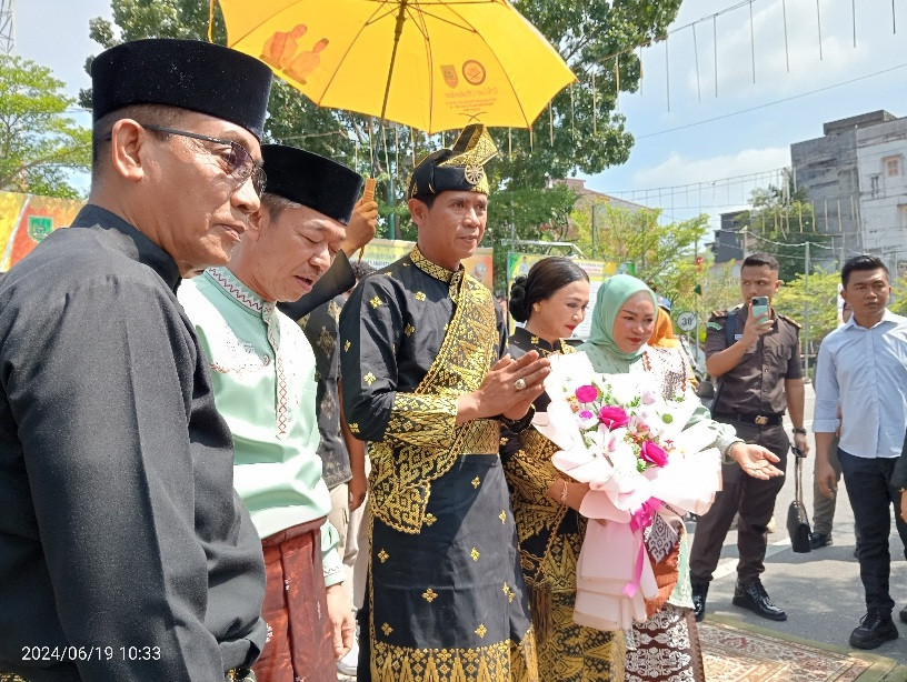 Pemkab Rohil Gelar Acara Silaturahmi Dengan Kajari, Sekaligus Tepuk Tepung Tawar