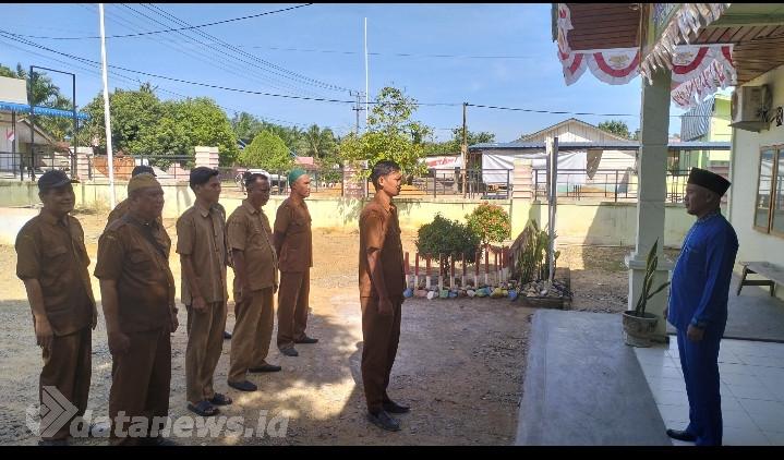 Setiap Senin, Perangkat Kepenghuluan Sri Kayangan Wajib Ikut Apel