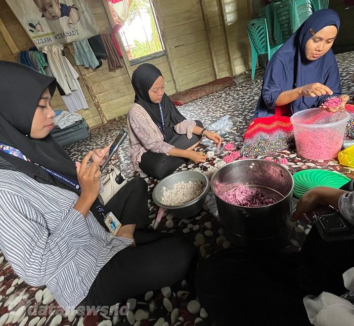 Pengolahan Manisan Kelapa Menjadi Peluang UMKM di Desa Labuhan Tangga Hilir