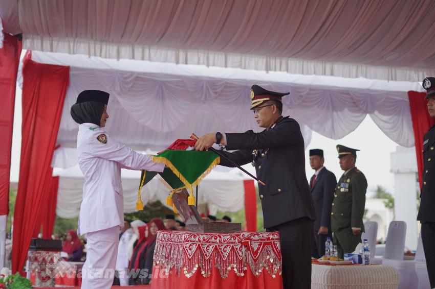 Kapolres Pidie Irup Upacara Penurunan Bendera