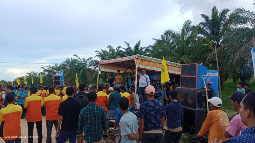 Masyarakat dari 3 Desa Kecamatan Pekaitan Dukung Asset Dua Periode