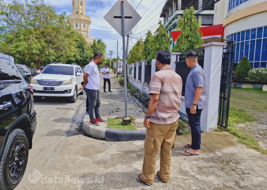 Pj Bupati Pidie Turun Langsung Pantau Pembersihan Drainase