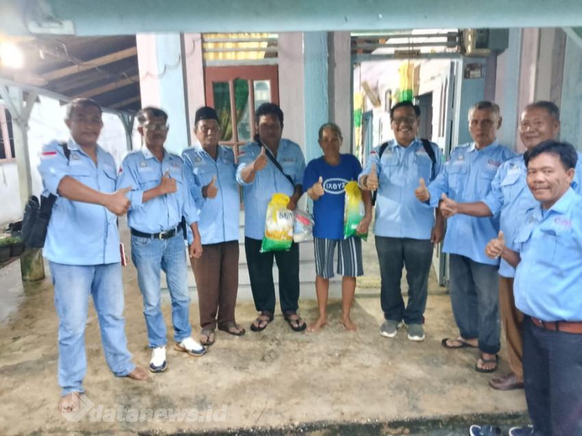 Puluhan Paket Sembako Disalurkan PUK SPPP SKJ PT SKA Kepada Masyarakat Kurang Mampu