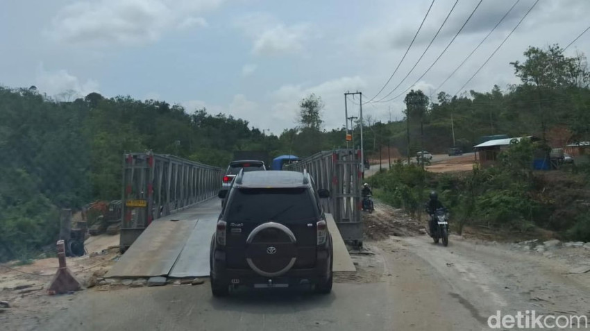 Mulai Hari Ini Jalan Riau-Sumbar KM 106-107 Sudah Bisa Dilalui