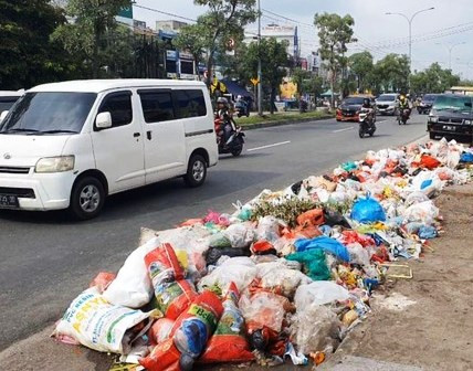 Pemko 'Ngotot' Lelang Pengelolaan Sampah, DPRD Pekanbaru: Jangan Sampai Kena OTT KPK