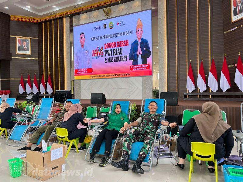 Gandeng Korem 031/Wirabima, Bakti Sosial Donor Darah Agenda Pembuka HPN 2025 di Riau