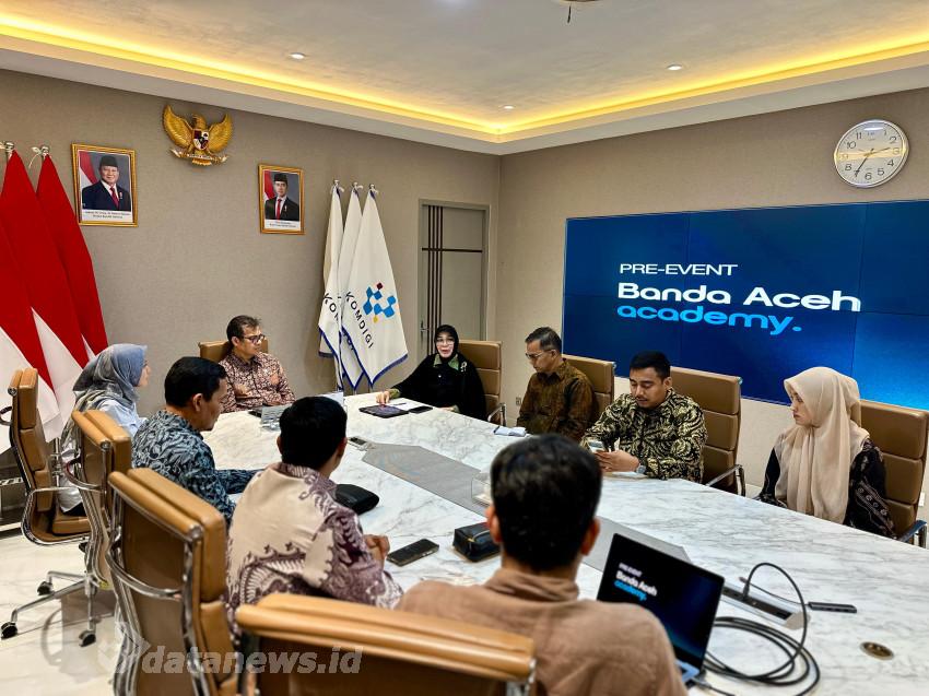 Bertemu Wamen Komdigi, Illiza Minta Dukungan Pembangunan Banda Aceh Academy