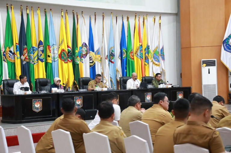 Sekjen Kemendagri Dorong Pemda Tanam Komoditas Strategis untuk Kendalikan Inflasi