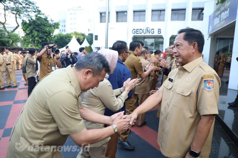 Halalbihalal Kemendagri dan BNPP, Mendagri Ajak Koreksi Diri untuk Tingkatkan Pelayanan