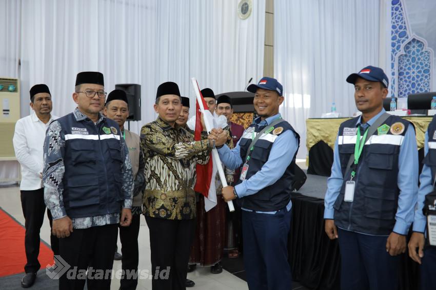 Lepas Jamaah Calon Haji, Ini Harapan Bupati Pidie Jaya