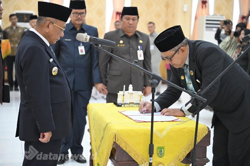 Asisten Bupati Ferry Resmi Dilantik Jadi PJ Sekda Rokan Hilir yang Baru