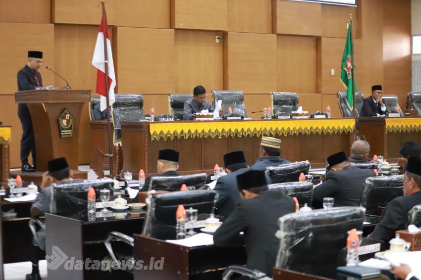 Dihadiri Wakil Bupati Pidie, Rapat Paripurna DPRK Ditutup