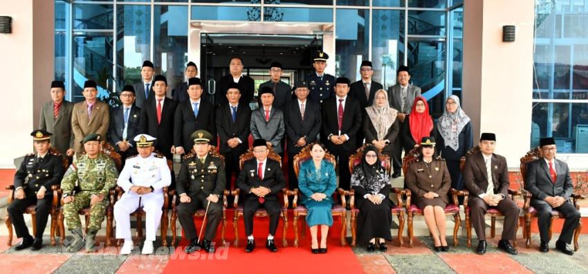 Satgas Pamtas Yonarmed 11 Kostrad Laksanakan Upacara di Perbatasan