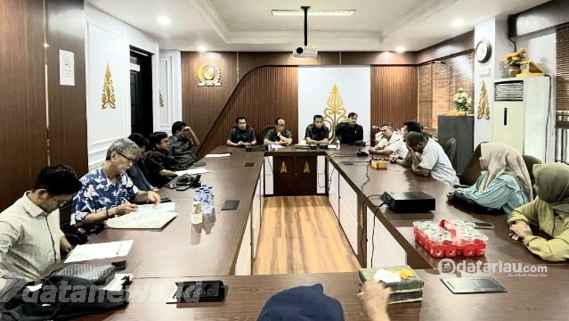 Komisi I DPRD Pekanbaru Terima Aduan Warga Tentang 6 Anak Ditahan Polresta