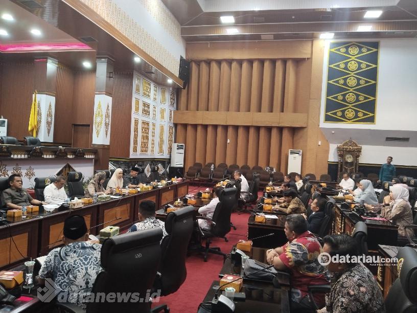 Hasil Rapat Komisi III dengan Yayasan: Lantai 4 SD An-Namiroh 3 Dikosongkan, Lantai 5 Dibongkar