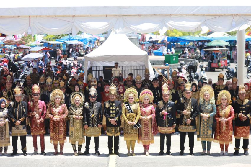 Pemkab Gelar Pawai Budaya Peringatan Hari Jadi ke-514 Pidie