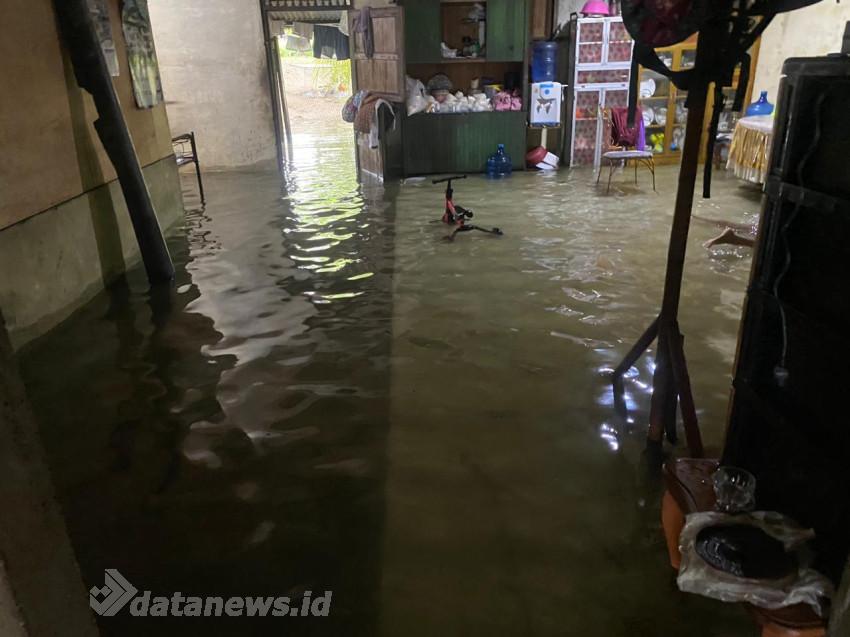 Banjir Landa Pasie Lembang, Jalur Tapaktuan-Medan dan Puluhan Rumah Warga Terendam