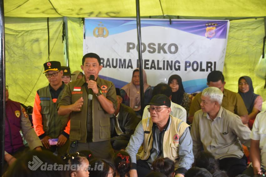 Kepala BNPB Kunjungi Pengungsi Gunung Burni Telong