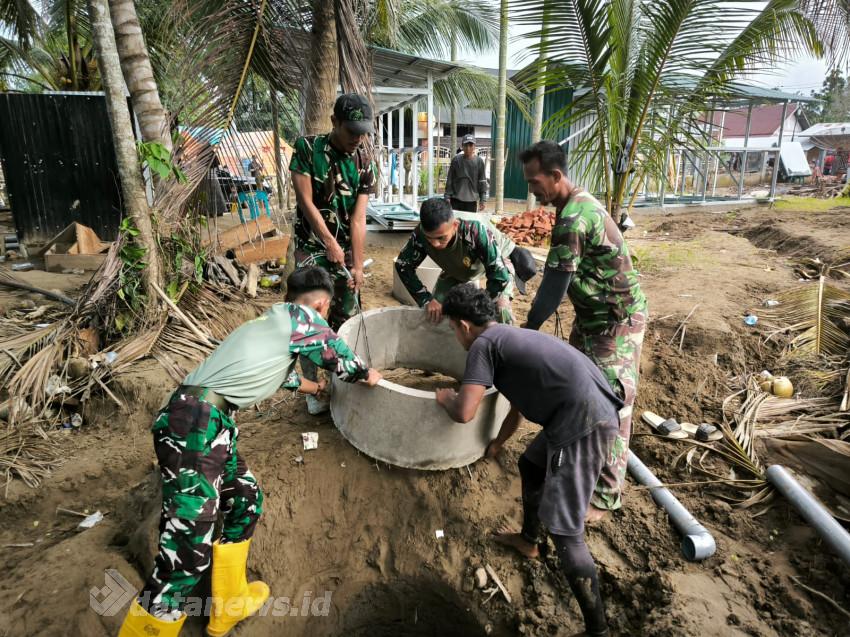 5 Unit MCK Dibangun, Satgas Gulbencal TNI Konsisten di Lokasi Bencana