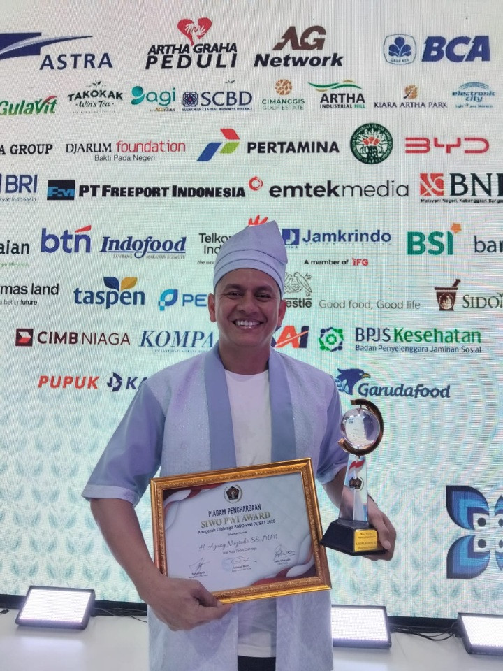 Puncak HPN 2026 di Banten, Wako Pekanbaru Raih SIWO PWI Award