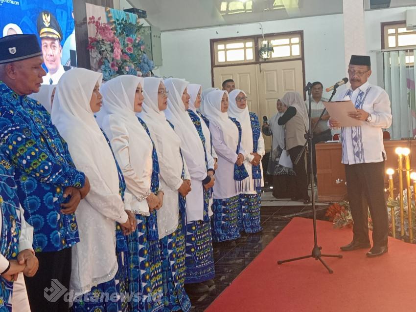 Kukuhkan Pengurus BKMT Pidie, Ini Kata Abu Sarjani