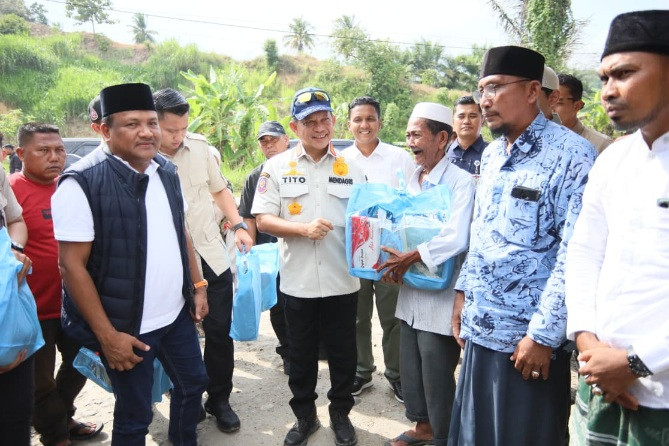 Tinjau Kabupaten Bireuen, Kasatgas Tito: Presiden Prabowo Kerahkan Kekuatan Pacu Percepatan Perbaikan Pascabencana