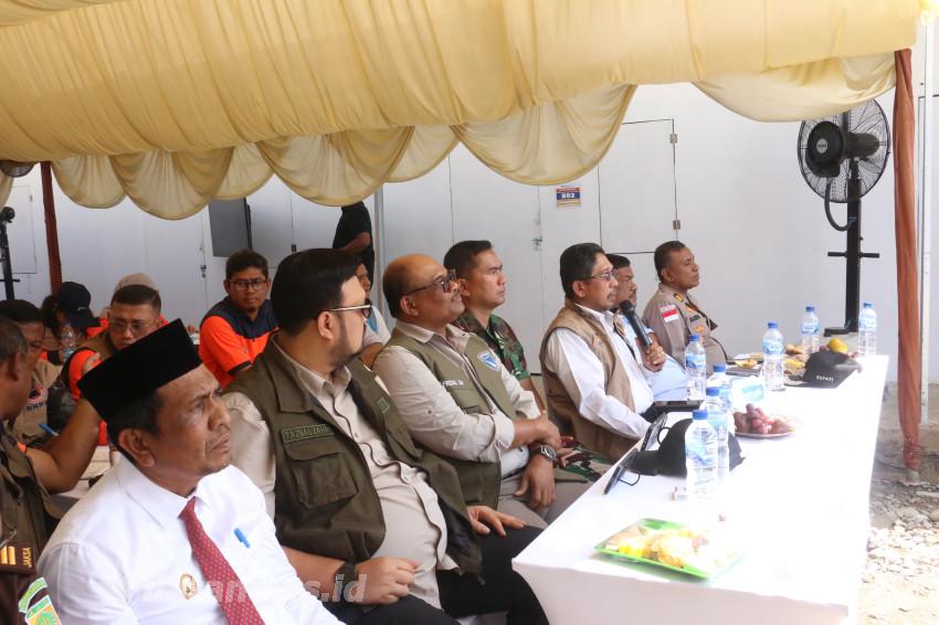 Mendagri Resmikan Secara Nasional Ribuan Huntara