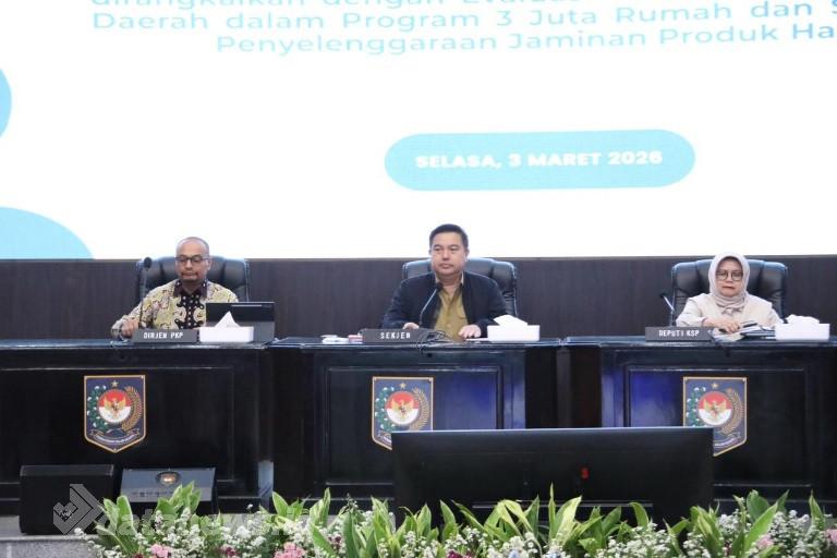 Sekjen Kemendagri Minta Pemda Tetap Siaga Jaga Pasokan hingga Lebaran