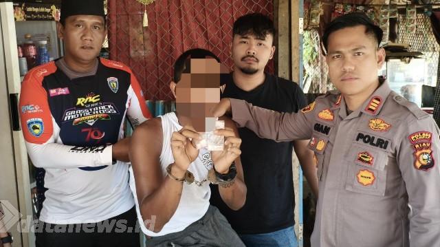 Kapolsek Bagan Sinembah Tangkap Buruh Asal Medan Penjual Sabu di Warung Makan