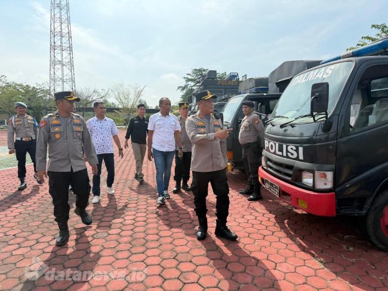 Kapolres Rohil Cek Kesiapan Peralatan Dalmas dan Ranmor Hadapi Situasi Nasional