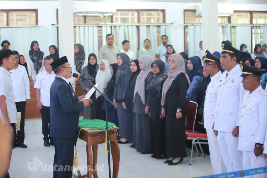 Tingkatkan Mutu Pendidikan, Bupati Pidie Lantik Dr Ismed Jabat Sekdis Pendidikan